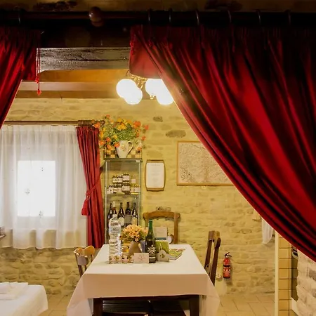 Country house Al Castello Di Montalfoglio San Lorenzo in Campo