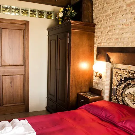 Al Castello Di Montalfoglio Country house